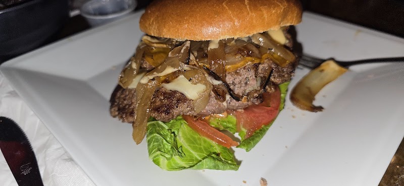 Tiki Jac's Street Eats & Brews