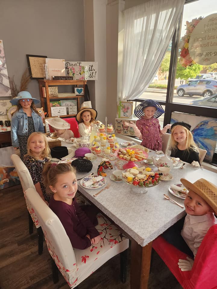 Stella and Irene's Cafe & Boutique