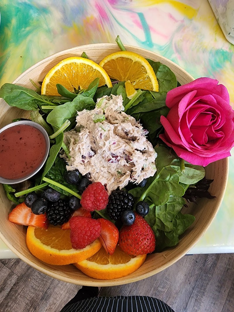 Stella and Irene's Cafe & Boutique