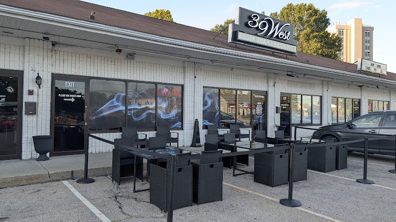 39 West Restaurant & Lounge