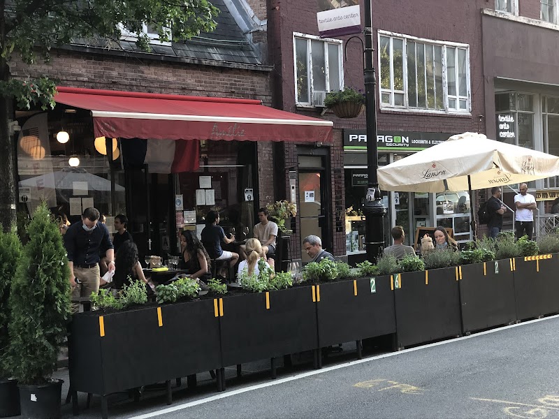 Amélie West Village Restaurant, Bistro & Wine Bar