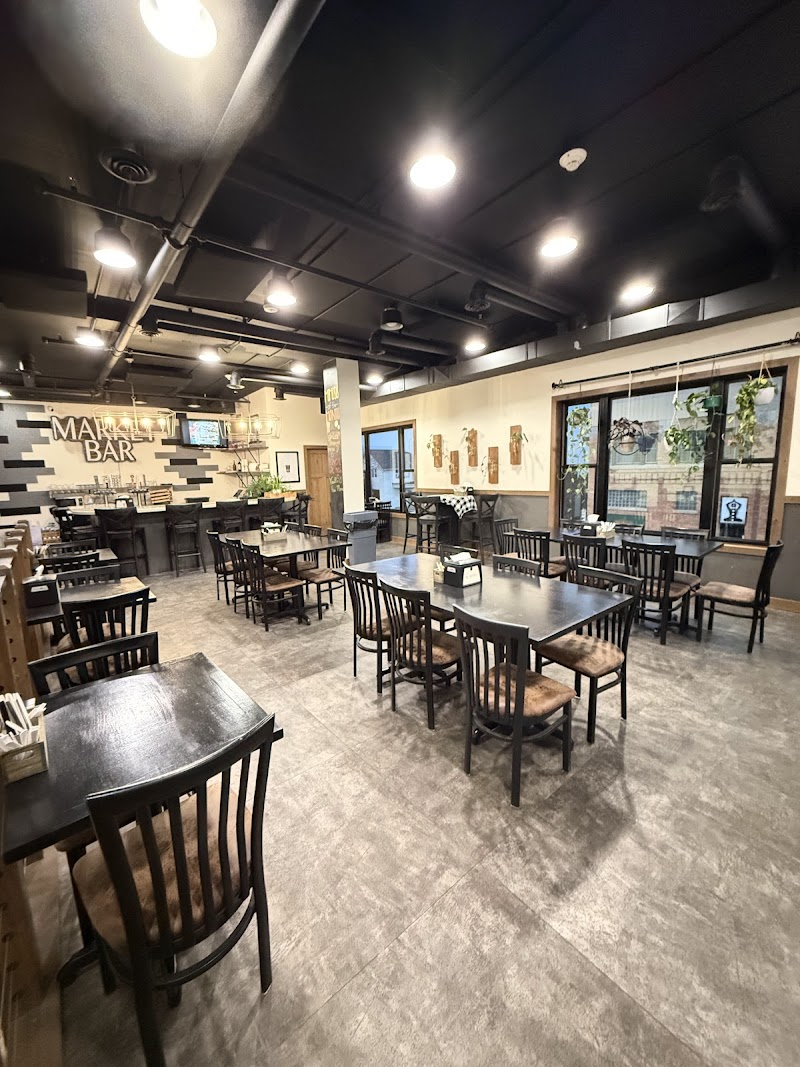 The Market On The Plaza