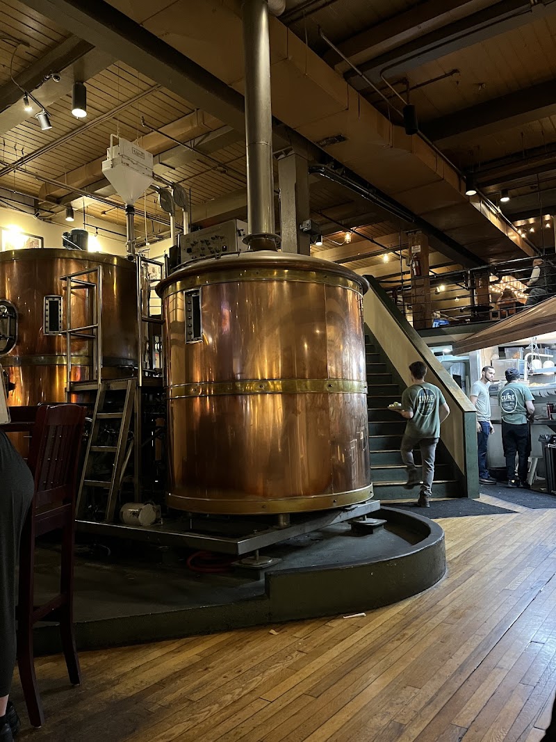 Downtown Grill & Brewery