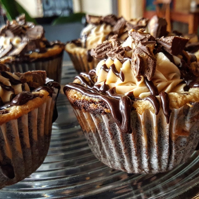 Socials Cafe & Catering LLC