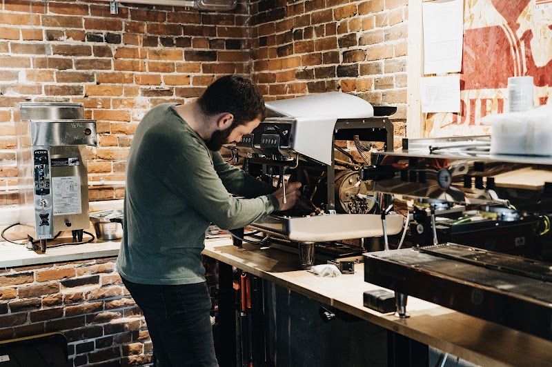 Council Oak Coffee Tech