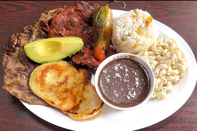 EL MANANTIAL (Trenton)