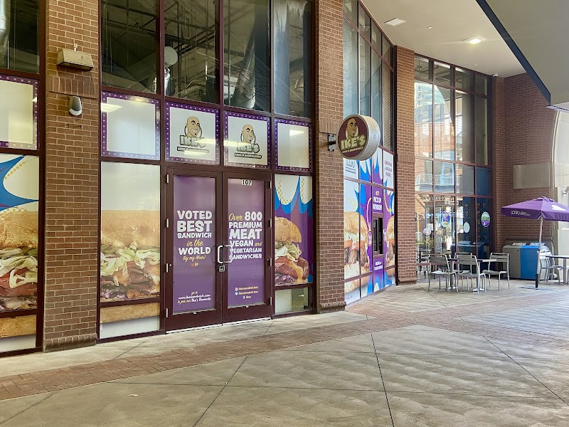 Ike's Love & Sandwiches