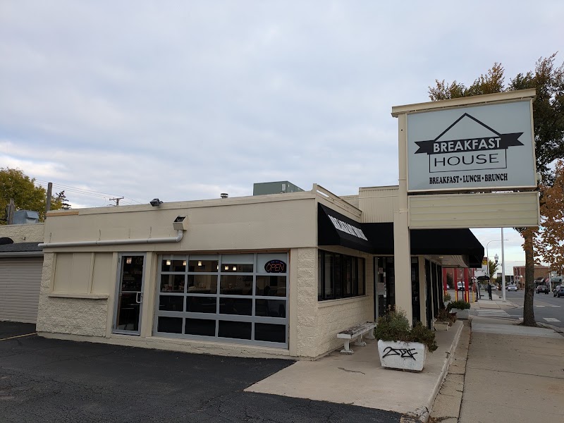 Breakfast House & Coffee Bar Belmont Heights