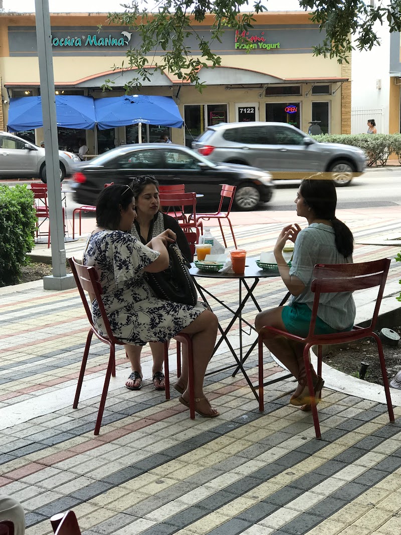 Juice and Coffee Bar