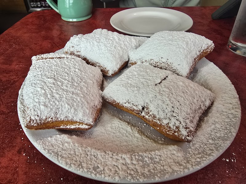 Lucile's Creole Cafe