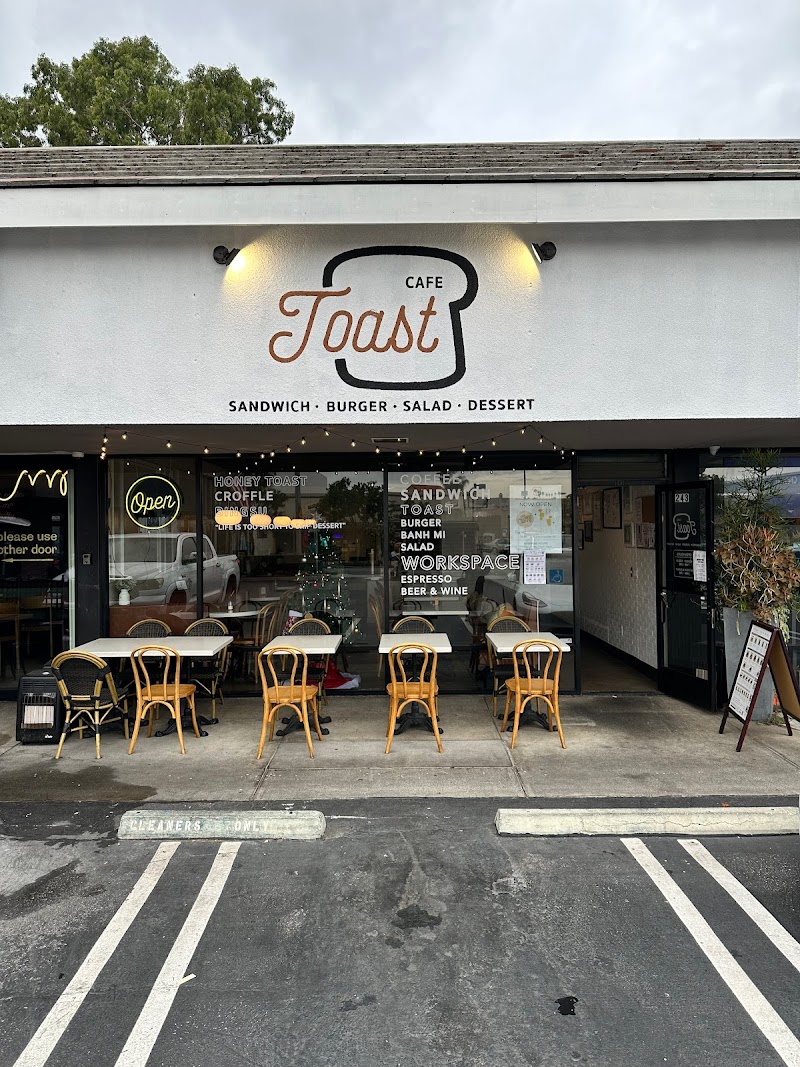 Toast Thai Cafe