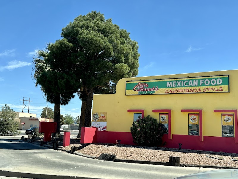 Ricardo's Taco Shop