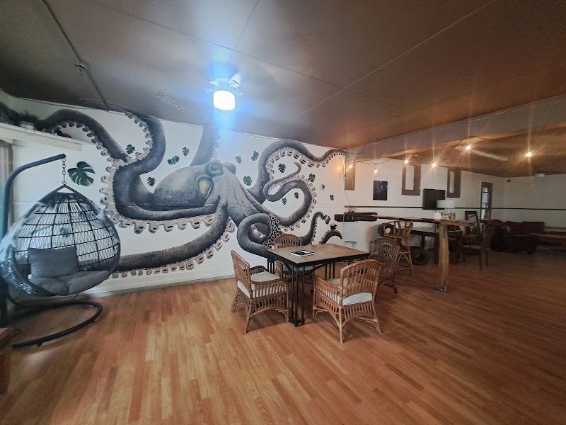 Honua's Coffee House