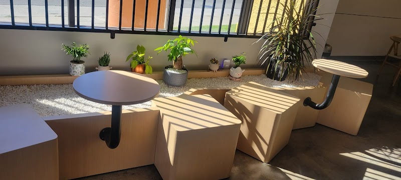 DOL Cafe, Boba & More