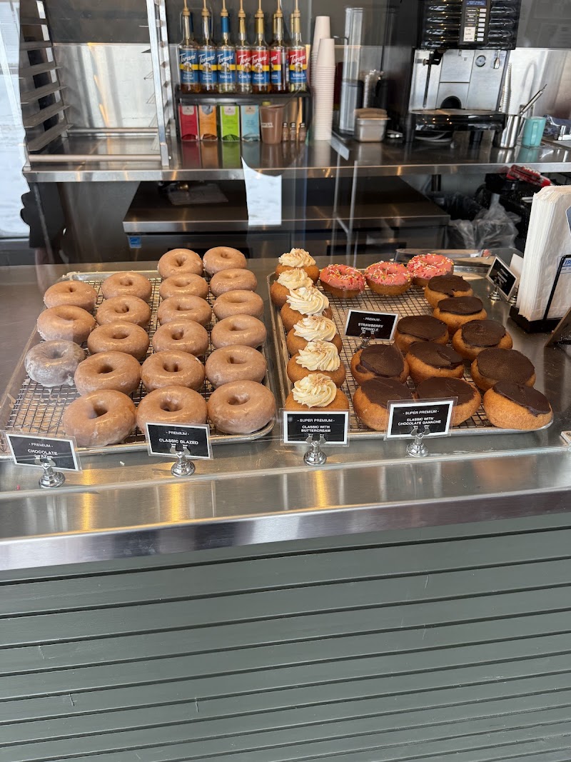 Zippy Lube Coffee, Donuts, and Fried Chicken