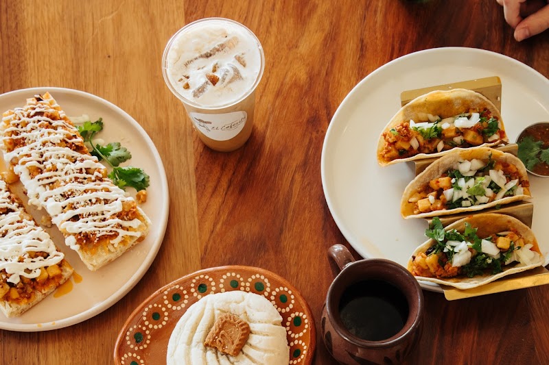 El Cafecito - The Little Coffee Shop