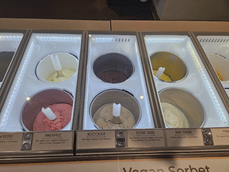 Tasta Gelato & Cafeteria