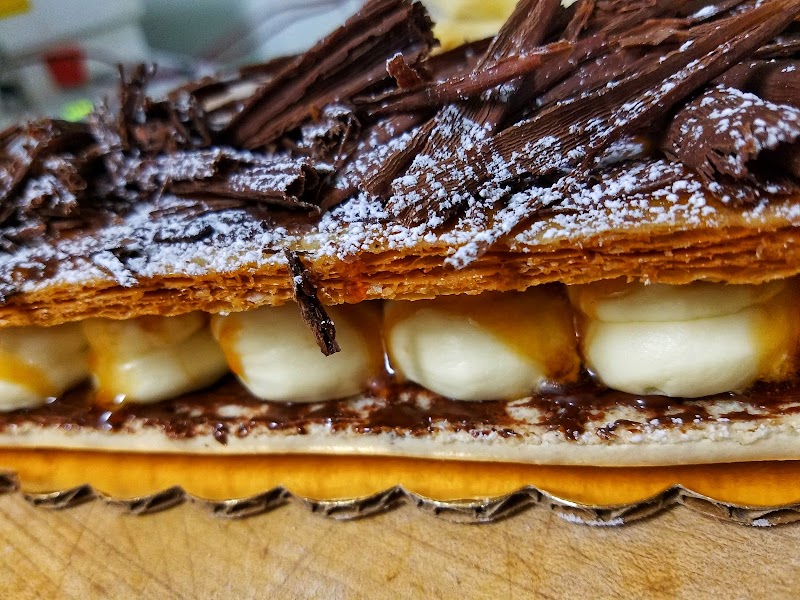 La Baguette French Bakery