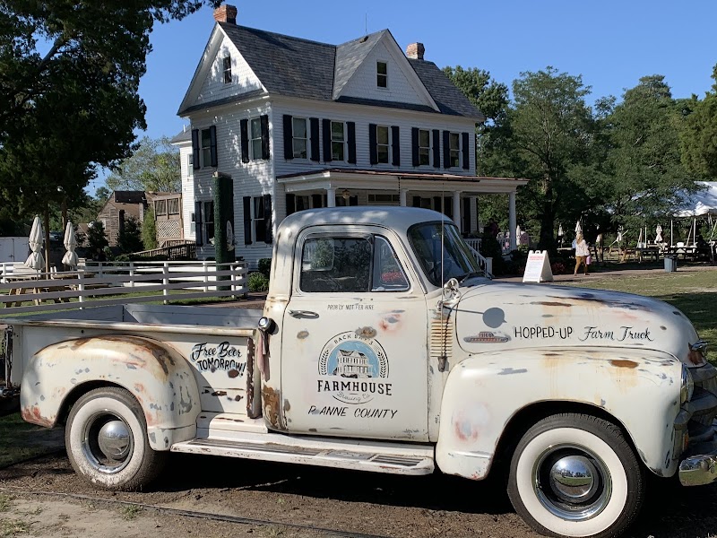 Back Bay's Farmhouse