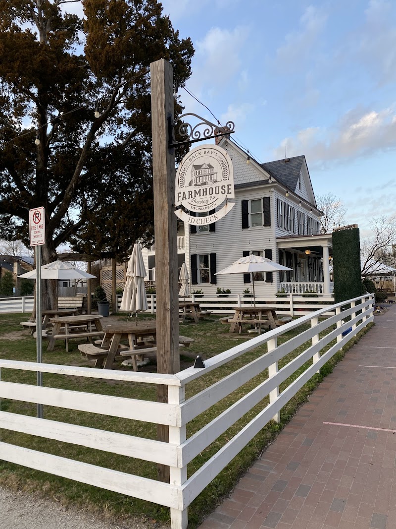 Back Bay's Farmhouse