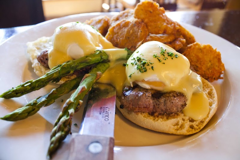 Celtic Crossing Irish Pub