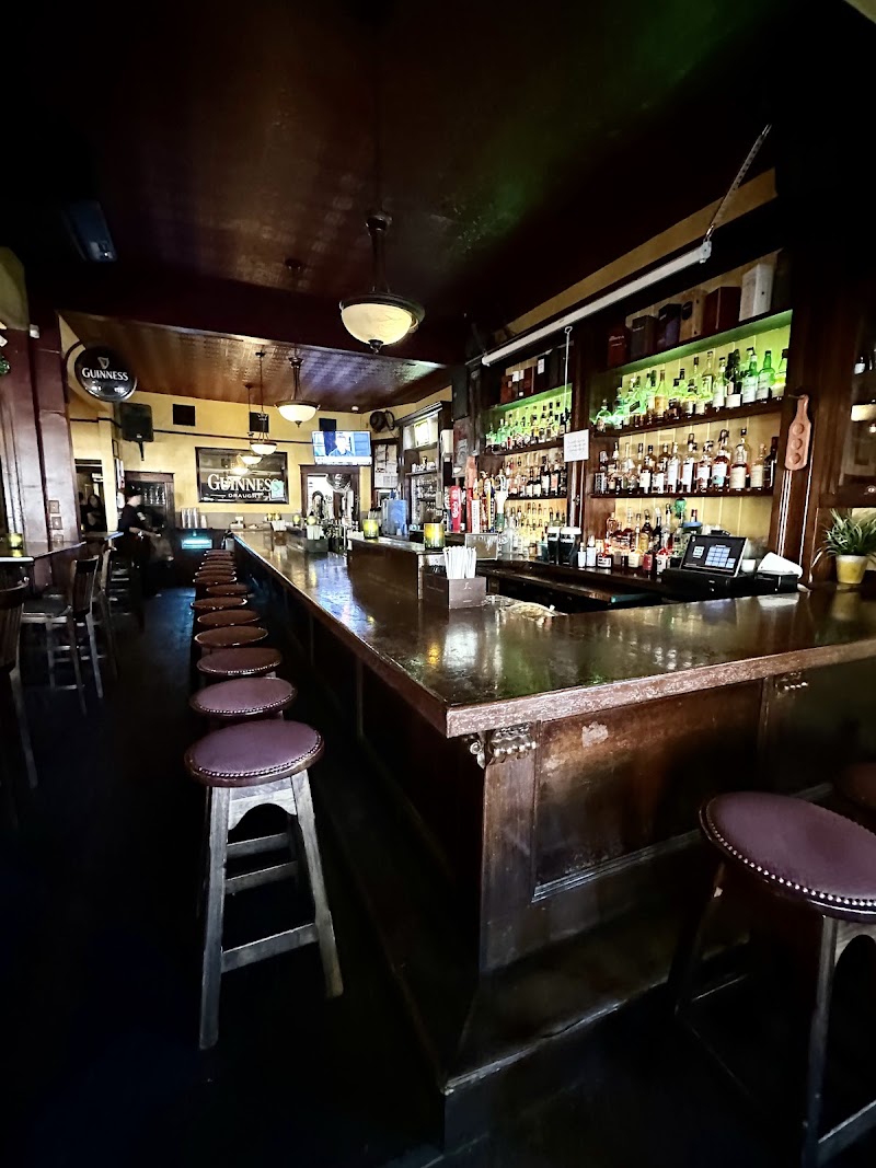 Celtic Crossing Irish Pub