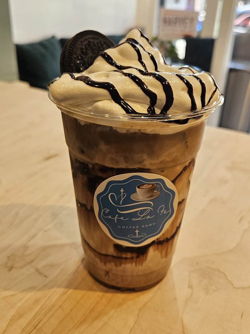 Cafe La Fe, coffee shop and bubble tea.