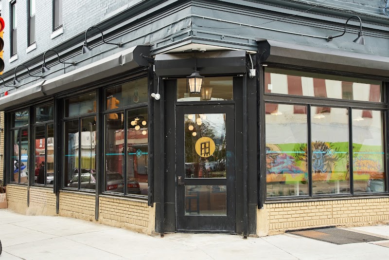 Rowhome Coffee - Front Street