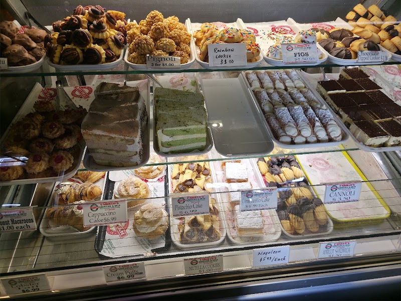 Carollo's Grocery & Deli