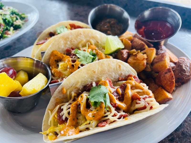 Liquid Planet Grille on Brooks