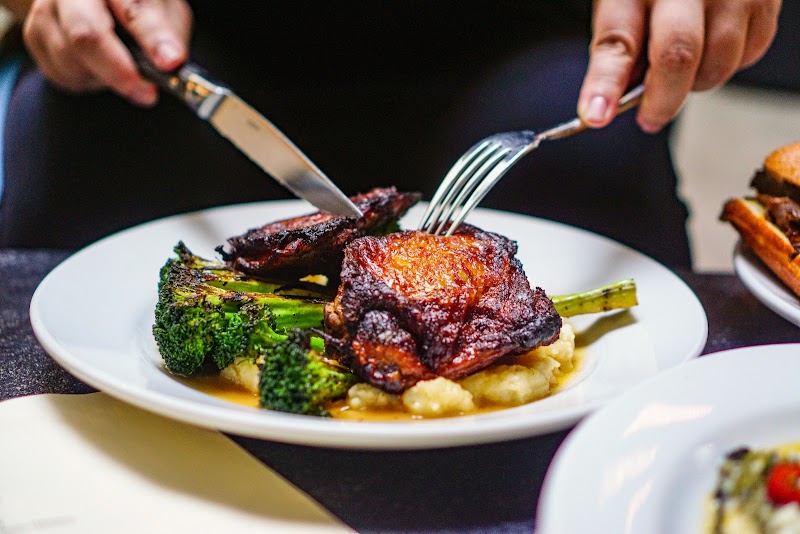 The Fonte Bar at Rainier Square