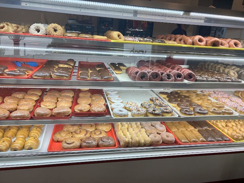 Yvonne’s Donuts & Deli