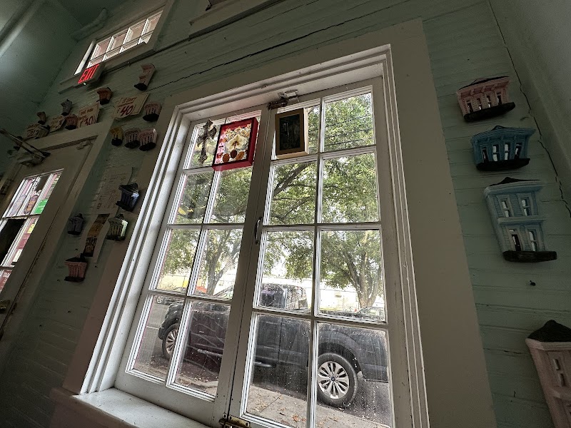 Surrey's Café & Juice Bar