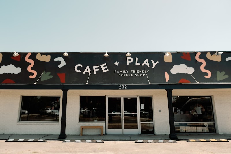 Cafe + Play
