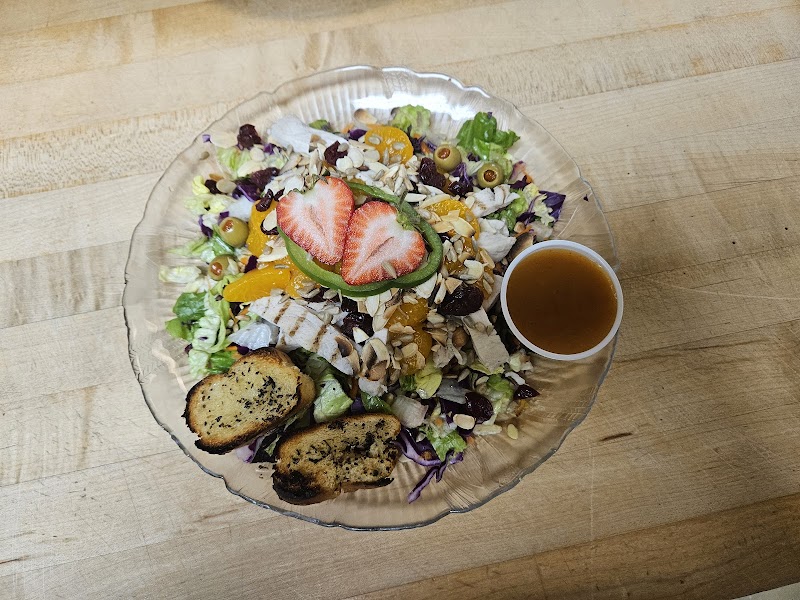 Le Petit Jardin Cafe