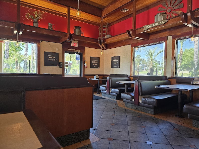 The Hitch Burger Grill - Rancho Cucamonga
