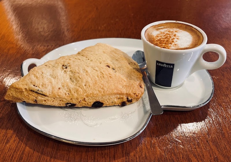 Paramount Coffee Shop