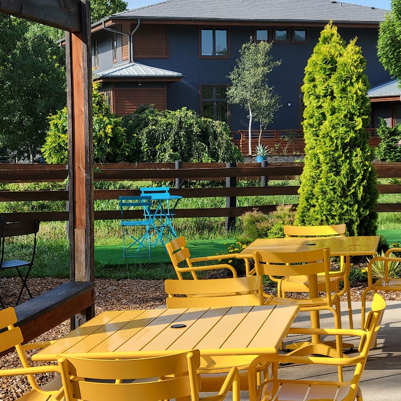 Station 3 Coffee Shop