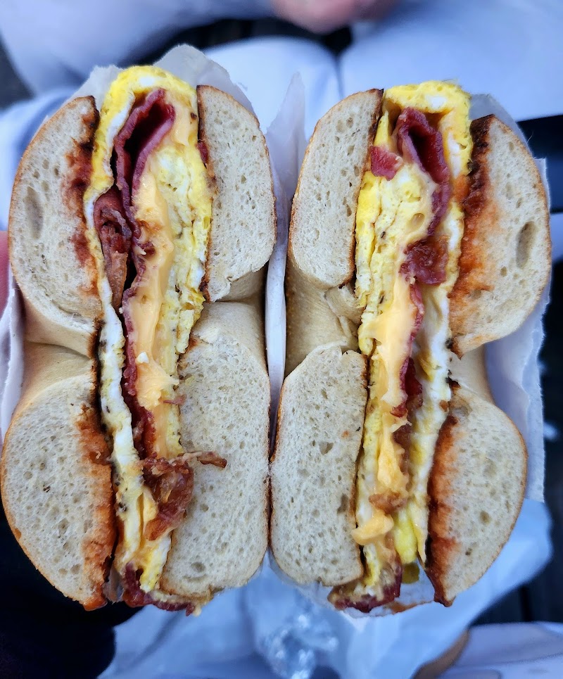 Farmers Cafe & Market