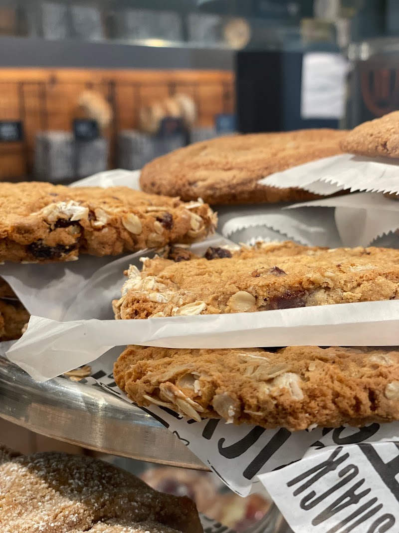 Delizioso Bakery+Kitchen