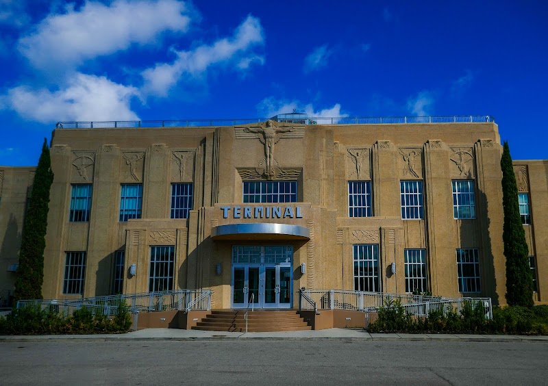 Messina's Runway Cafe