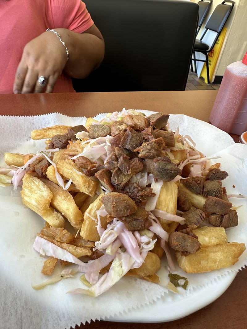 Pupuseria Los Marquez