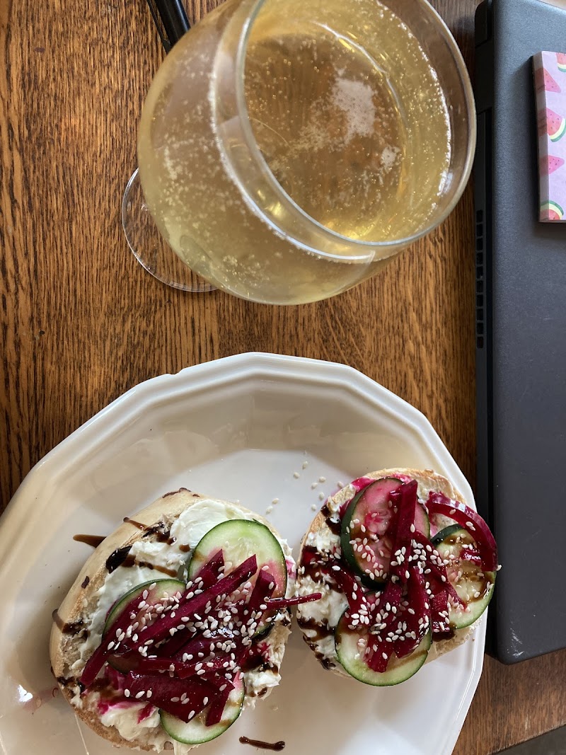 Wolverine Farm Publick House