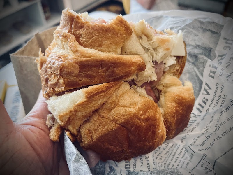 The Beanery on Washington