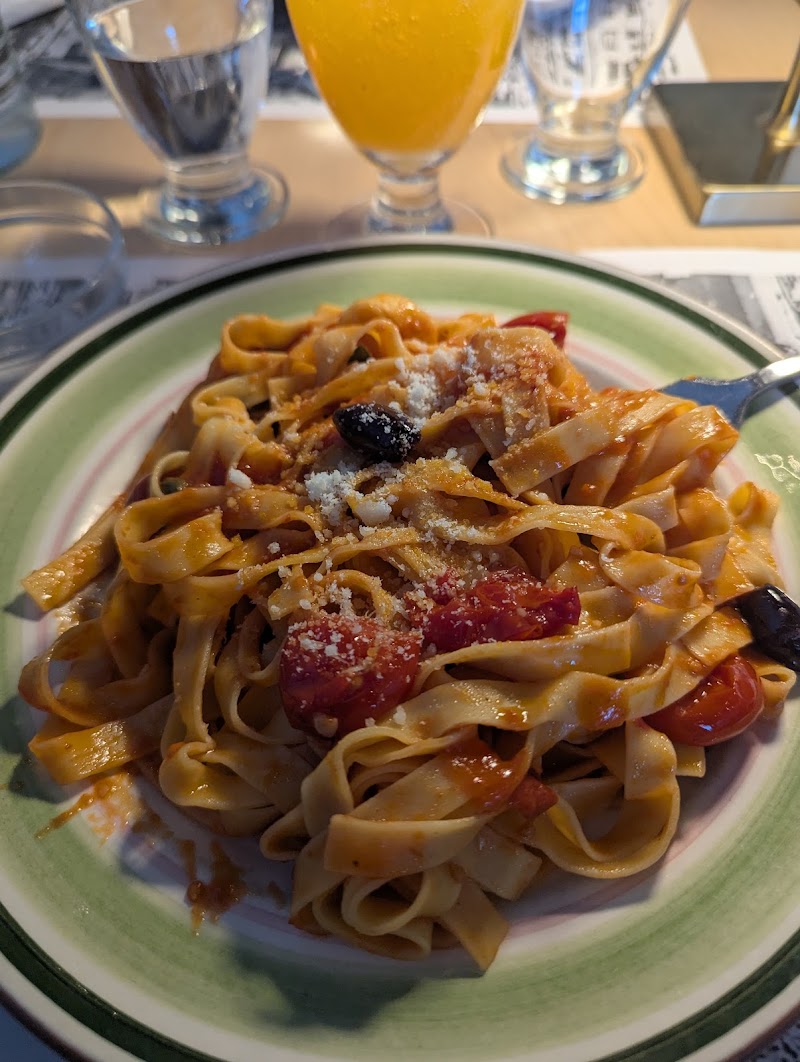 Pastiamo Pasta bar and Cafe’