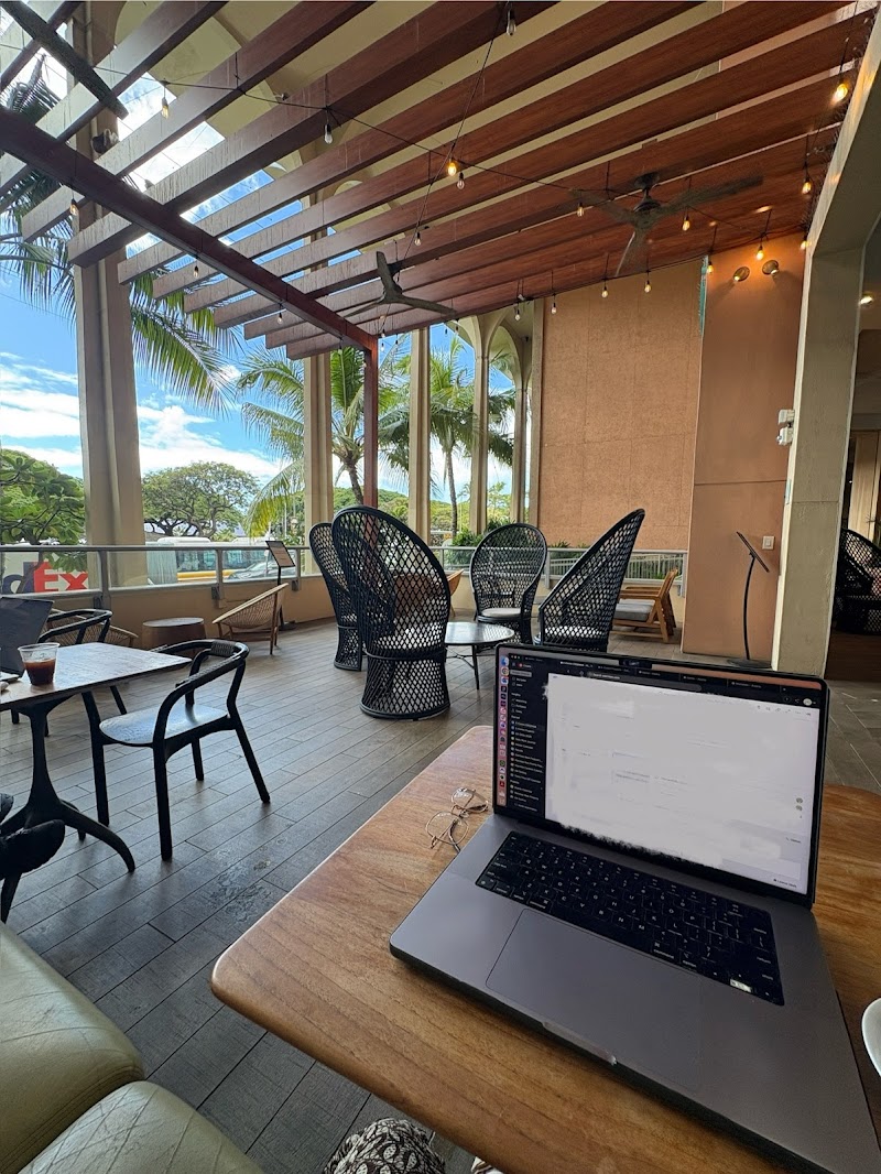 Knots Coffee Roasters. at Queen Kapiolani Hotel