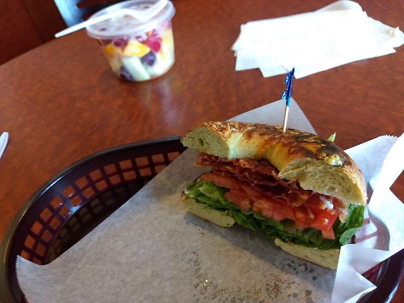 Bagel Street Café