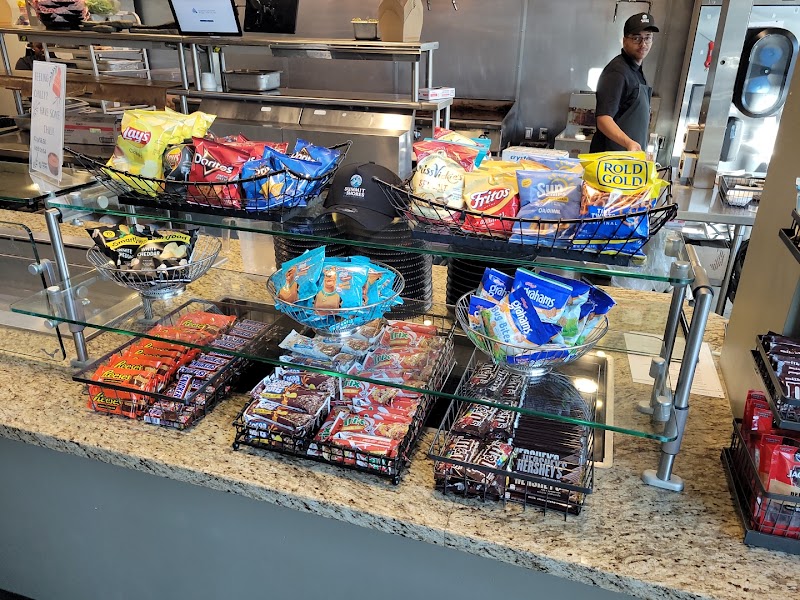 Café Summit + Shores