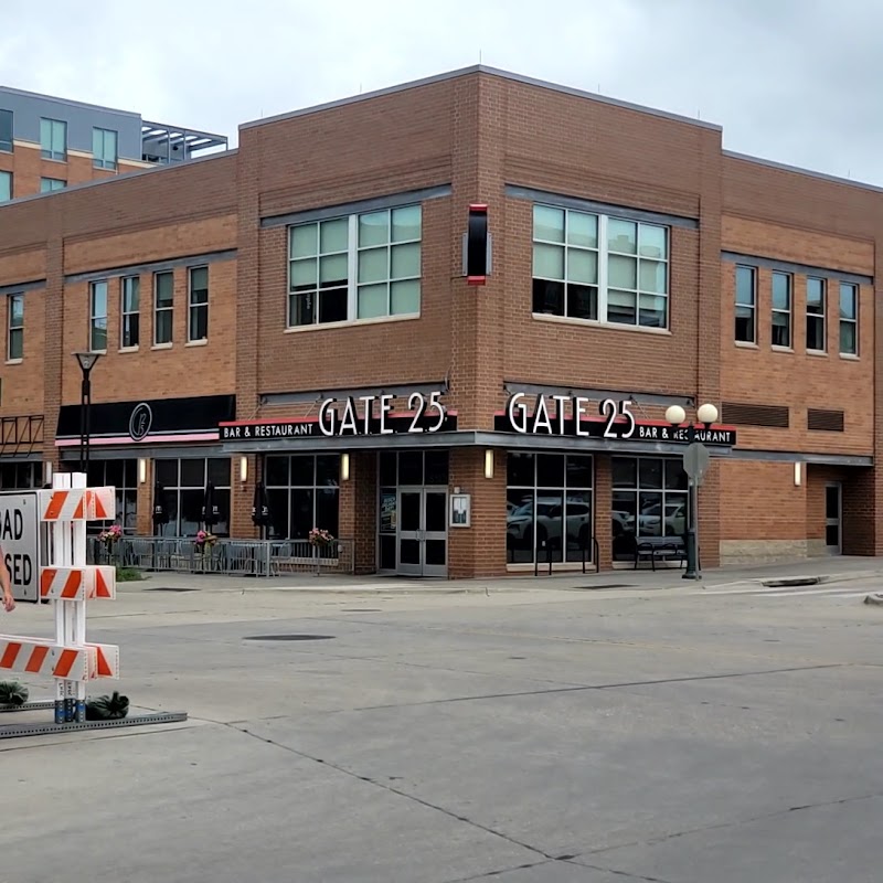 Gate 25 Bar and Restaurant