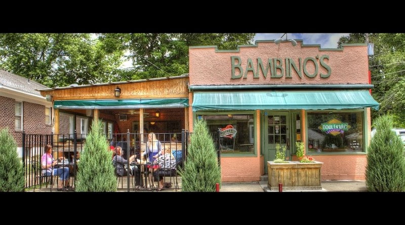 Bambinos Cafe on Delmar